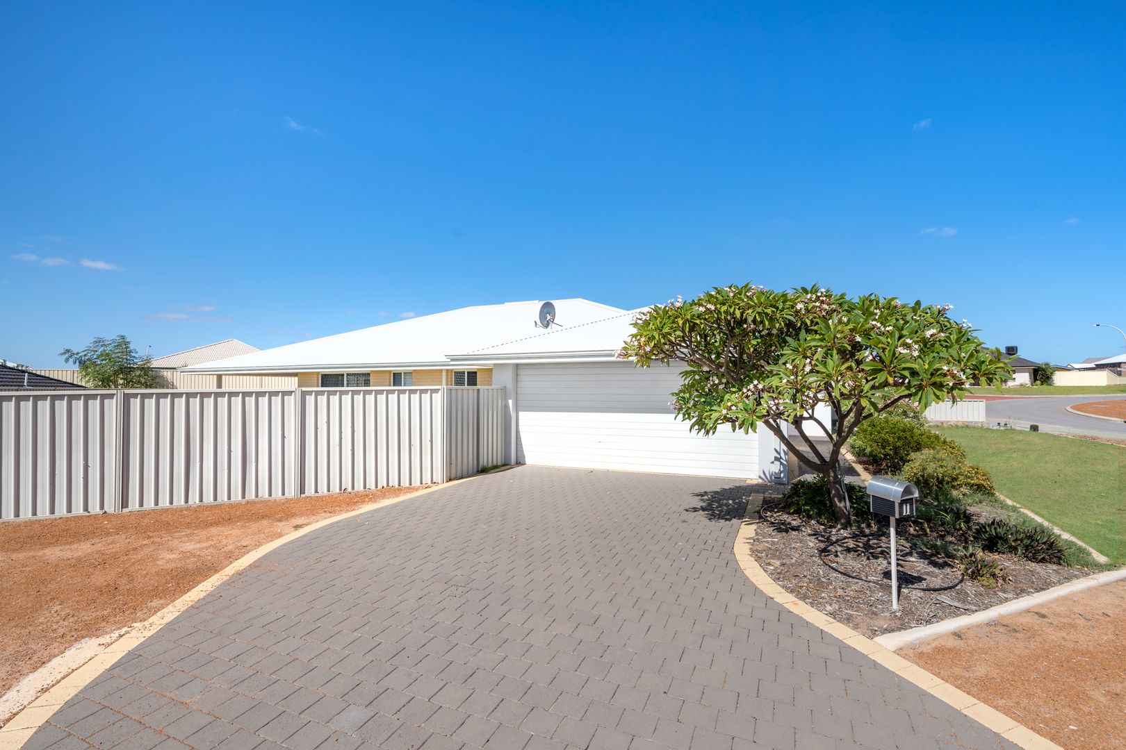 11 Wanda Circle, Wandina WA 6530, Image 1