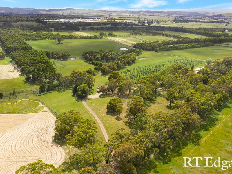 366 Black Range Road, Romsey VIC 3434, Image 1