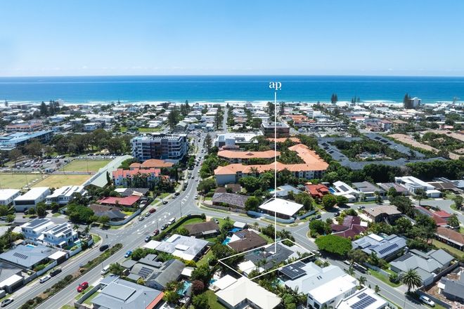 Picture of 88 Sovereign Drive, MERMAID WATERS QLD 4218