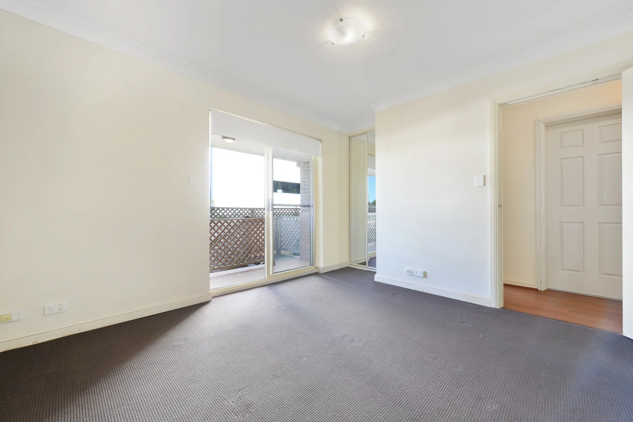 Additional image 5 of 7/96 Yathong Road, Caringbah NSW 2229