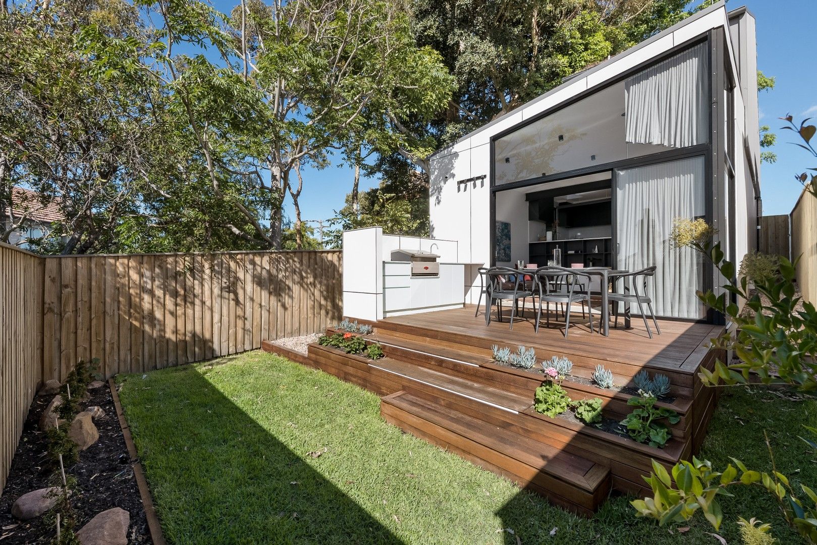 3 bedrooms House in 382B Livingstone Road MARRICKVILLE NSW, 2204