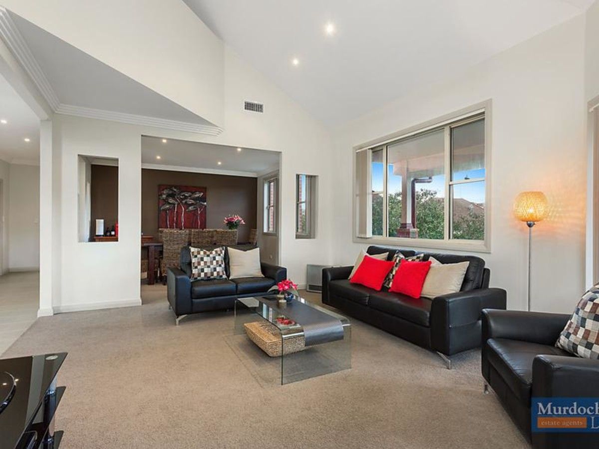 2 Brosnan Place, Castle Hill NSW 2154, Image 1