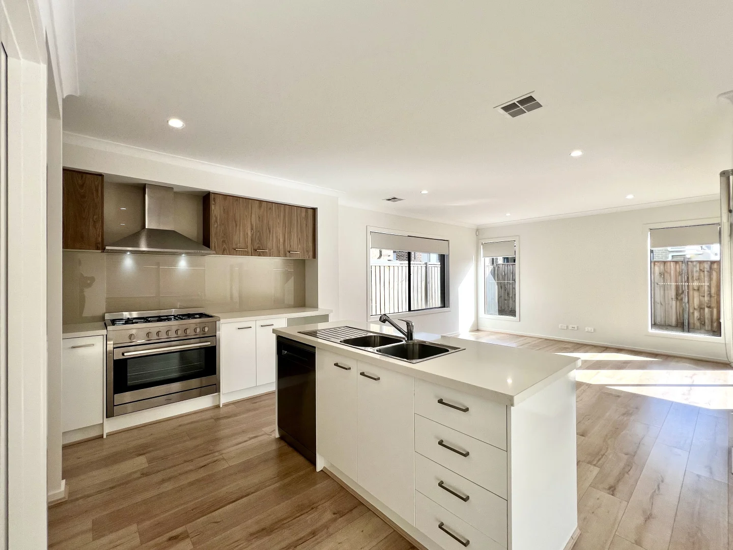 Additional image 6 of 30 Reverence Drive, Rockbank VIC 3335