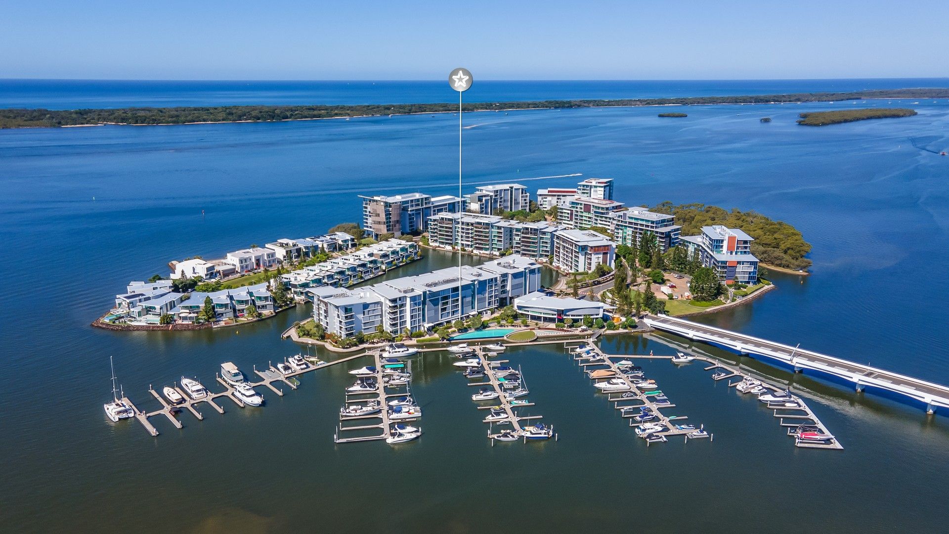 3 bedrooms Apartment / Unit / Flat in 2108 Ephraim Island Parade PARADISE POINT QLD, 4216