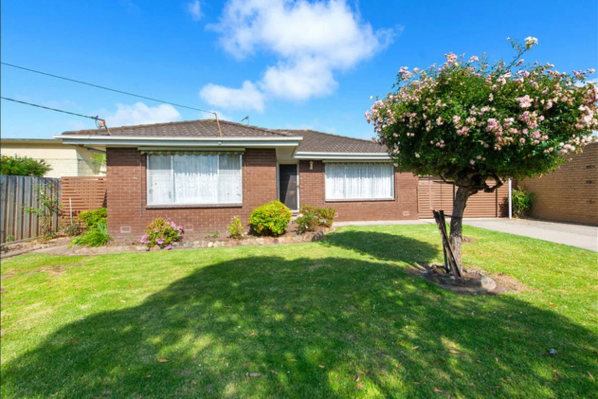 Primary image of 17 Weir Street, Sale VIC 3850