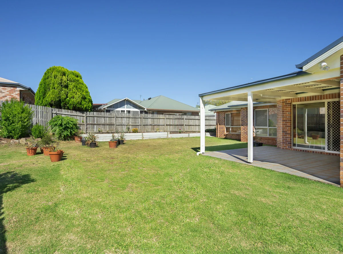 Additional image 11 of 8 Beverley Close, Middle Ridge QLD 4350