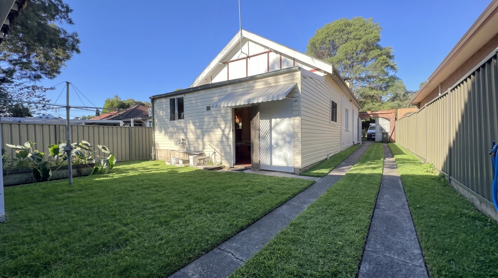 Image 12