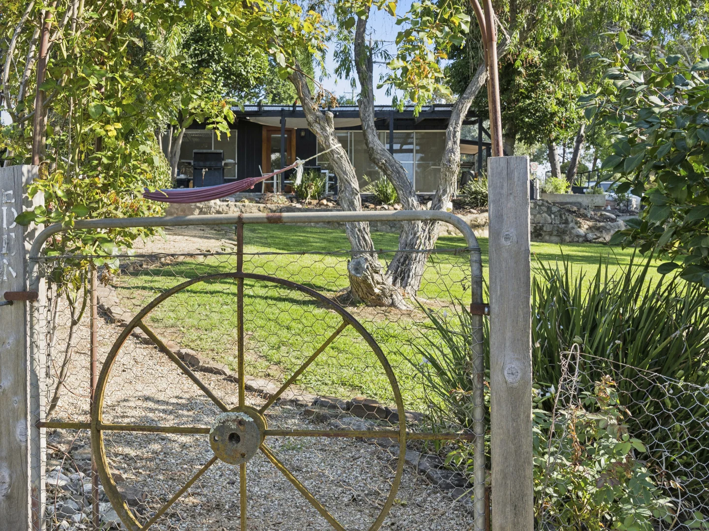 Additional image 12 of 14 Edmanson Avenue, Howqua Inlet VIC 3723