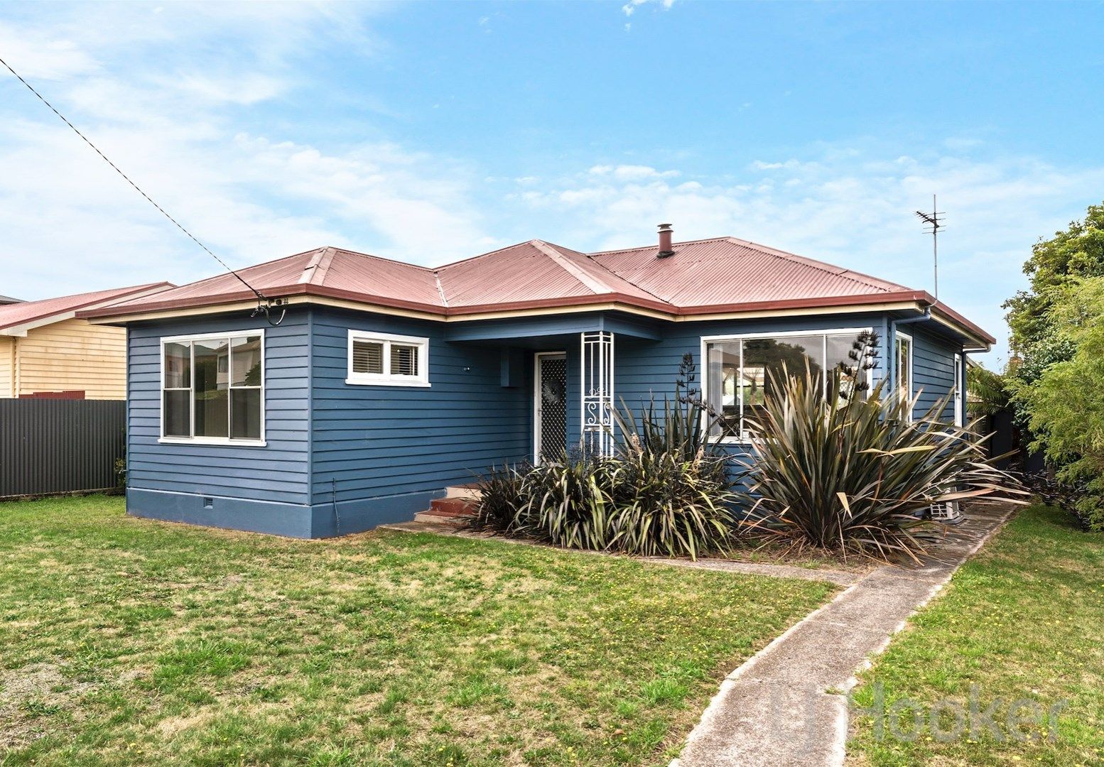 3 bedrooms House in 98 Madden Street DEVONPORT TAS, 7310