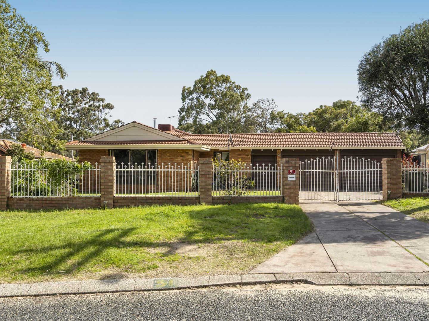 51 Moira Avenue, Forrestfield WA 6058, Image 1