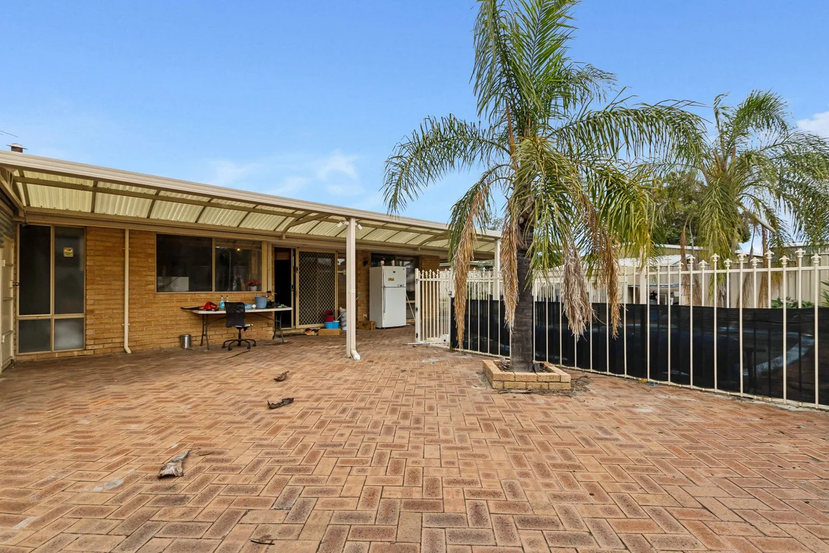 Additional image 16 of 11 Silver Place, Morley WA 6062