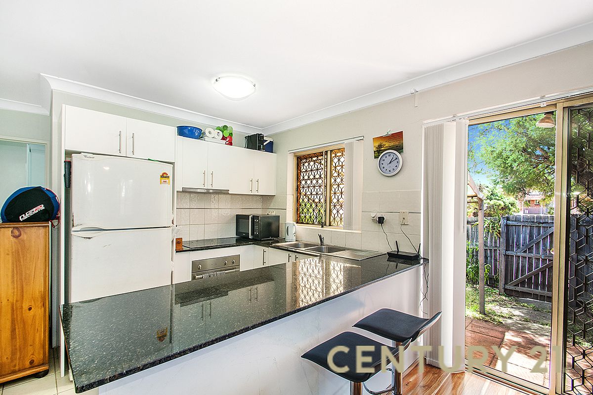 4/241-243 Old Windsor Road, Old Toongabbie NSW 2146, Image 2