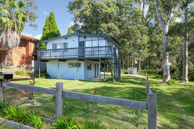 Picture of 7 Euroka Avenue, MALUA BAY NSW 2536