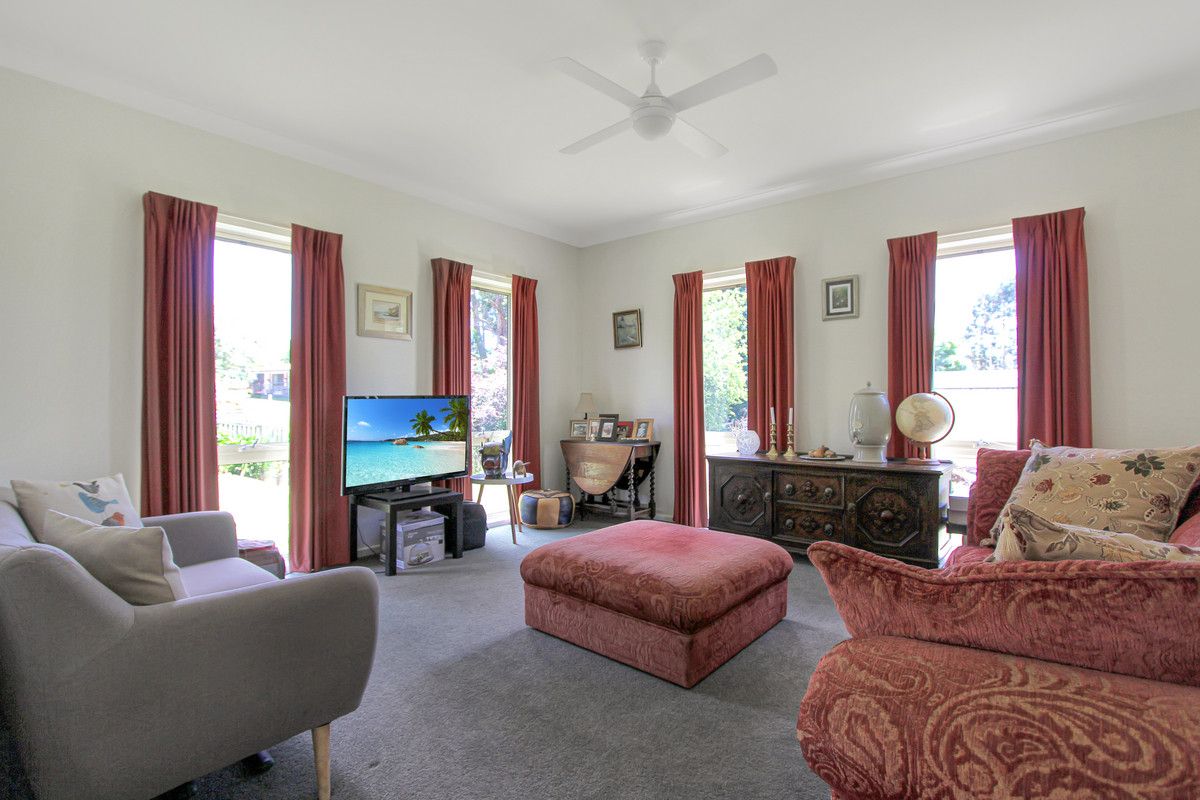 18 Balding Street, Mirboo North VIC 3871, Image 1