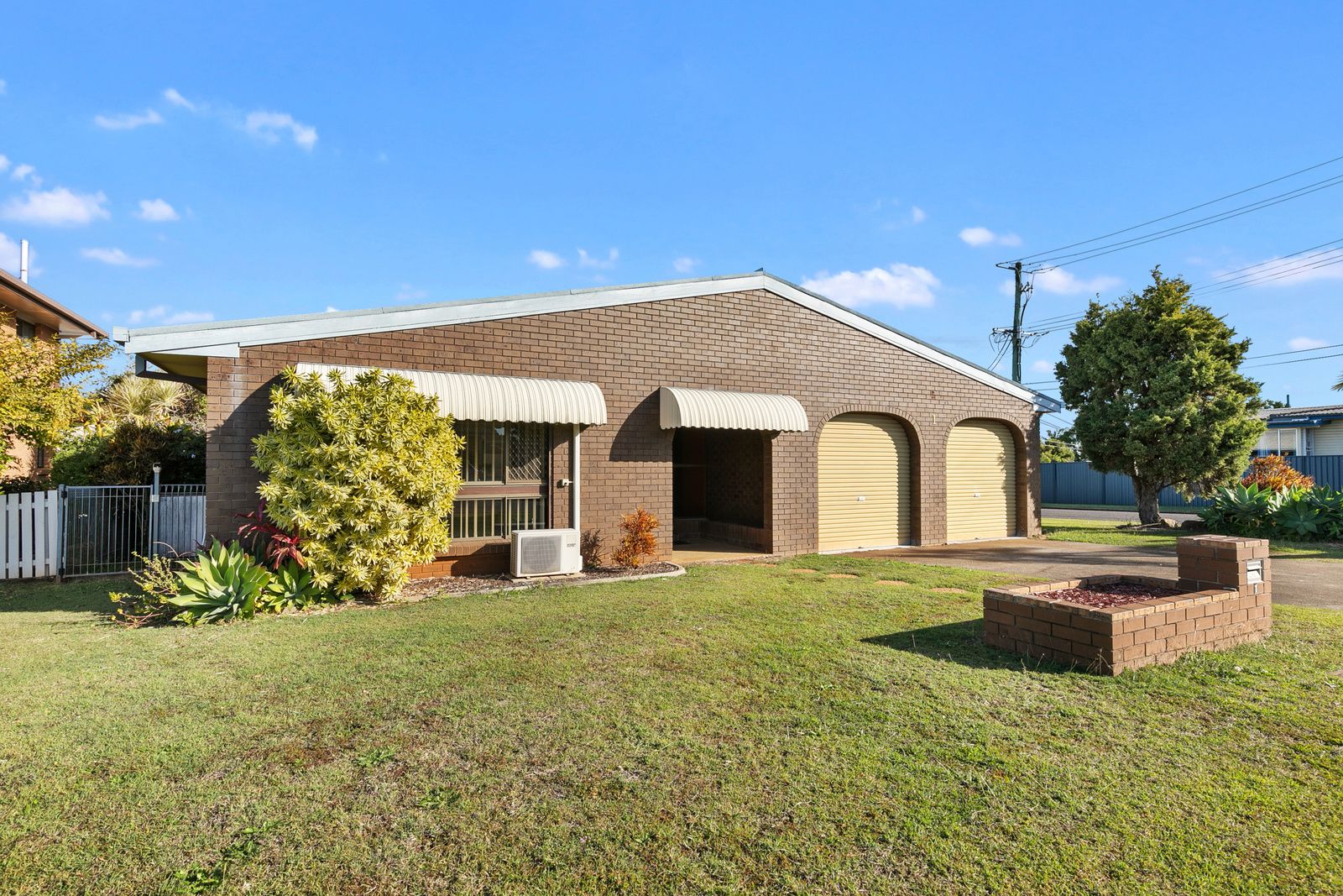 1 Sebastian Street Manly West Qld 4179 Domain