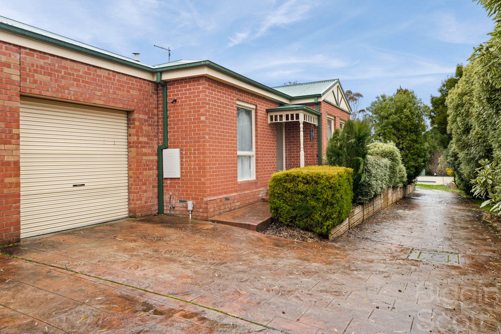 2/5 Strebor Drive, Daylesford VIC 3460, Image 0