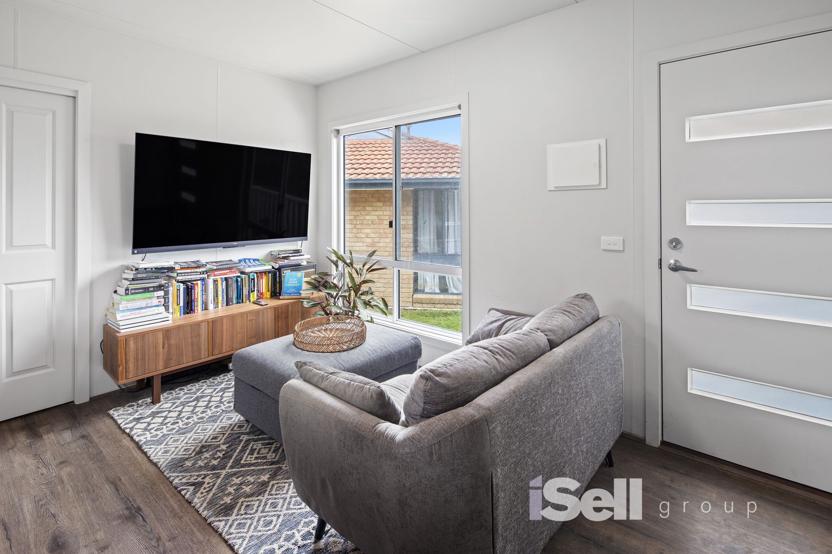 7 Grebe Court, Carrum Downs VIC 3201, Image 2