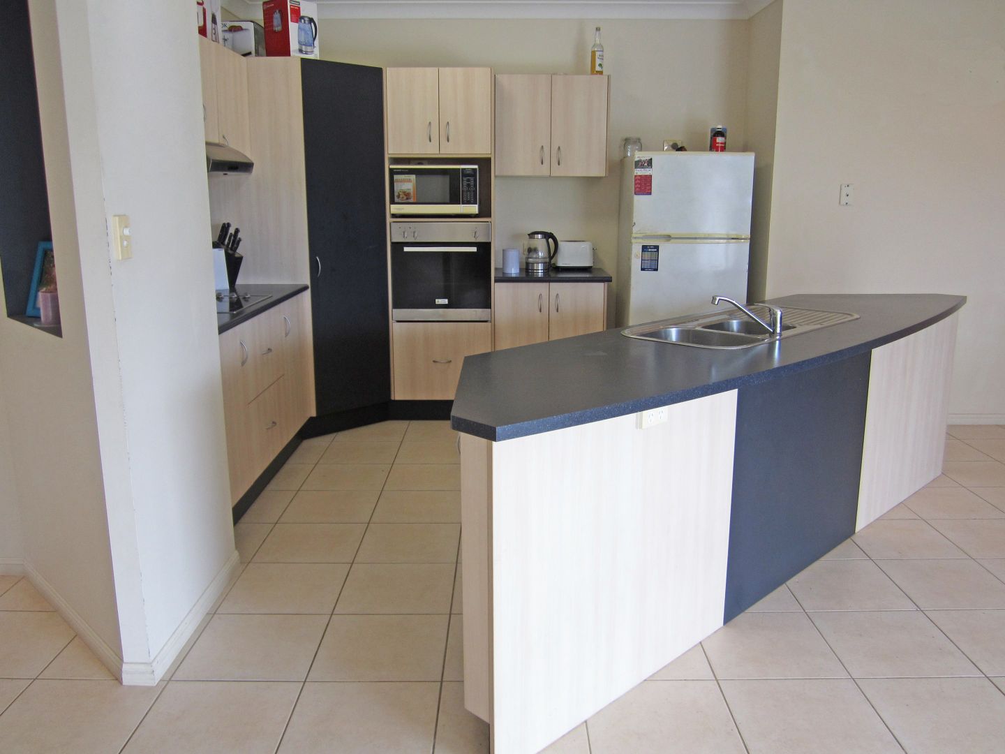 169 Timberlea Drive, Bentley Park QLD 4869, Image 2