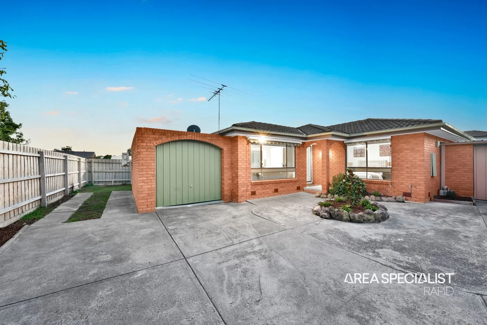 Primary image of 4/35 Lyall Street, Cranbourne VIC 3977