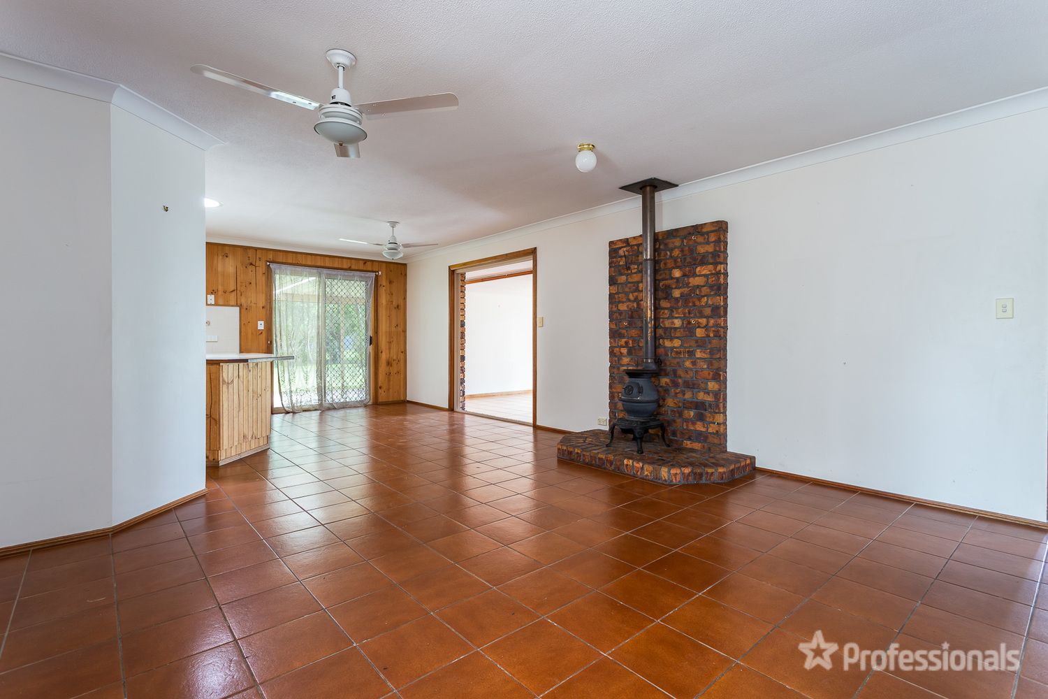 96-98 Golden Drive, Caboolture QLD 4510, Image 1