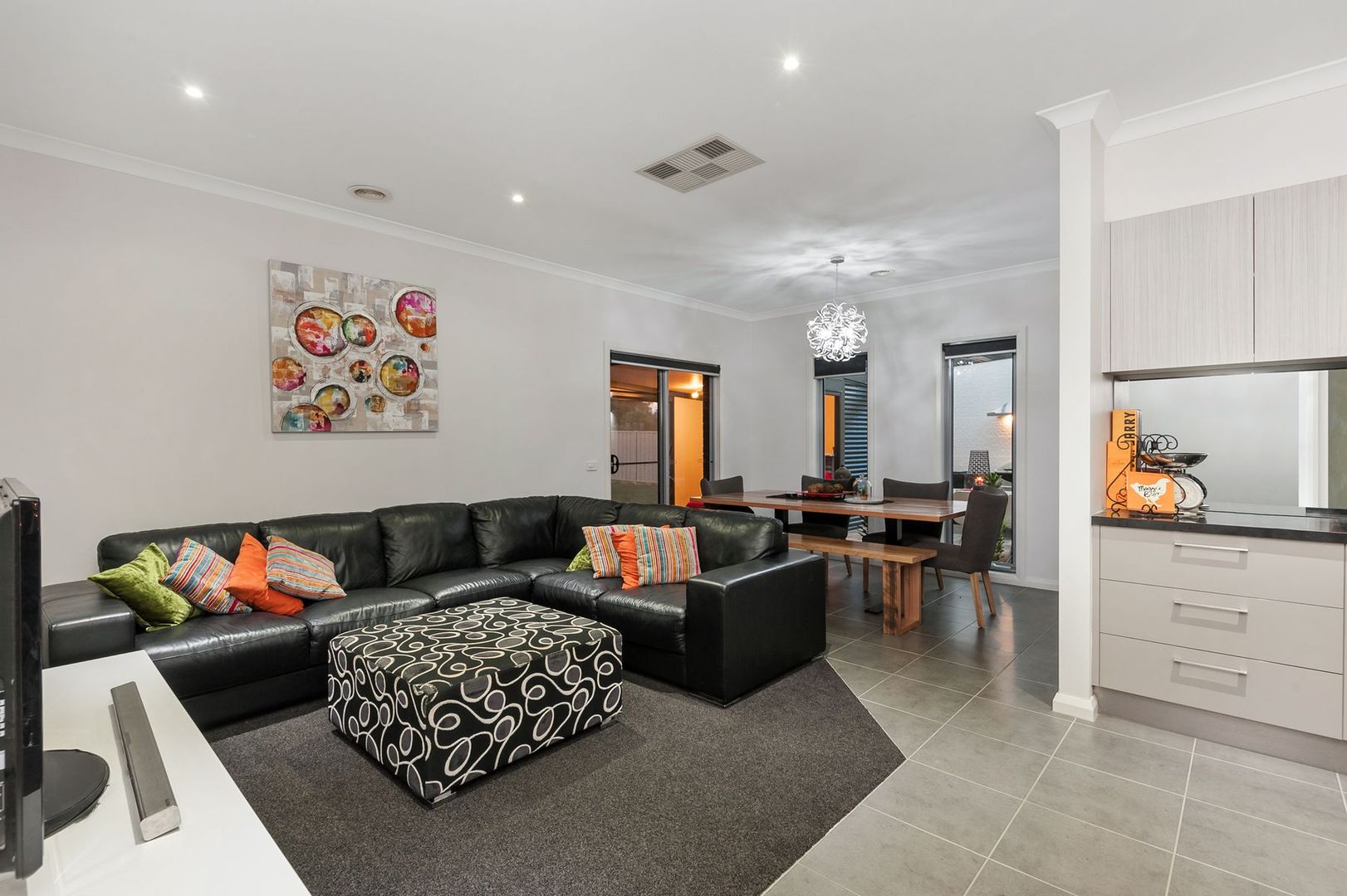 11 Portland Place, Strathfieldsaye VIC 3551, Image 1