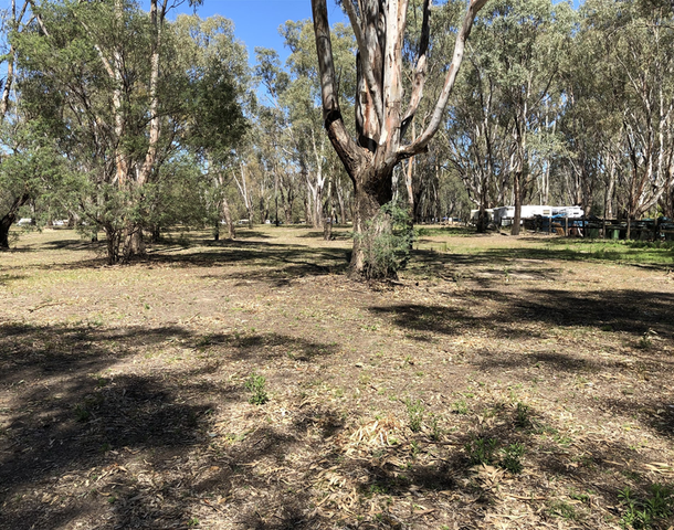 2 Bushlands Road, Tocumwal NSW 2714