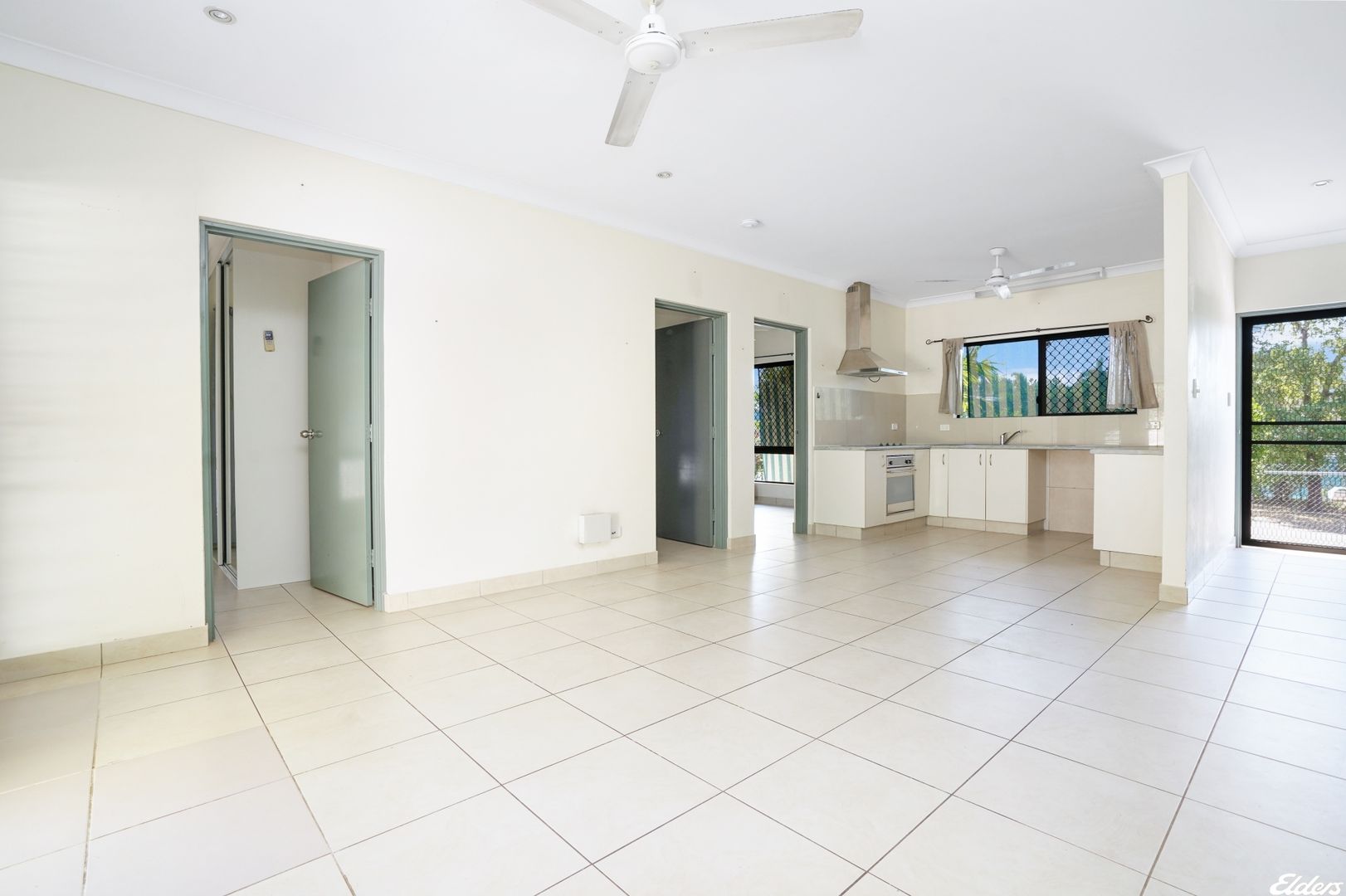 2/33 Shearwater Drive, Bakewell NT 0832 Domain