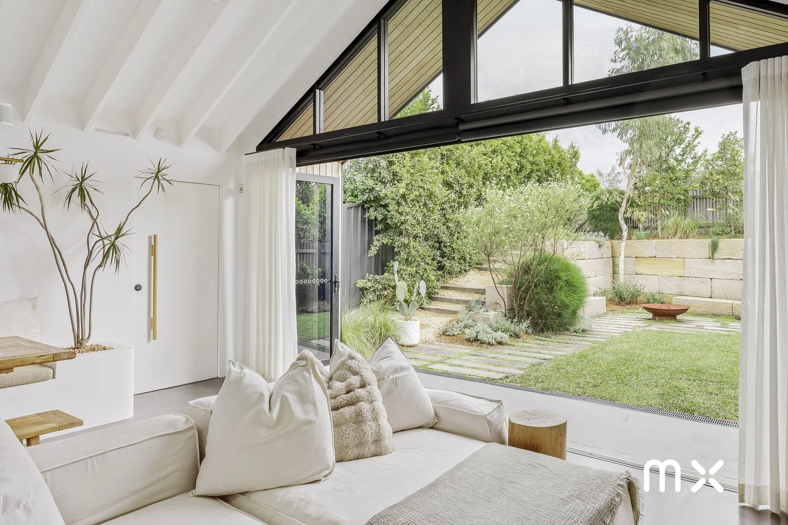 Additional image 23 of 8b Hillcrest Avenue, Woonona NSW 2517