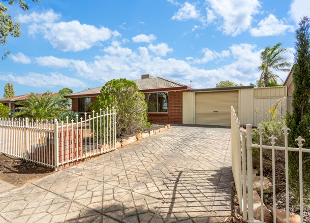 9 Oak Avenue, Burton SA 5110