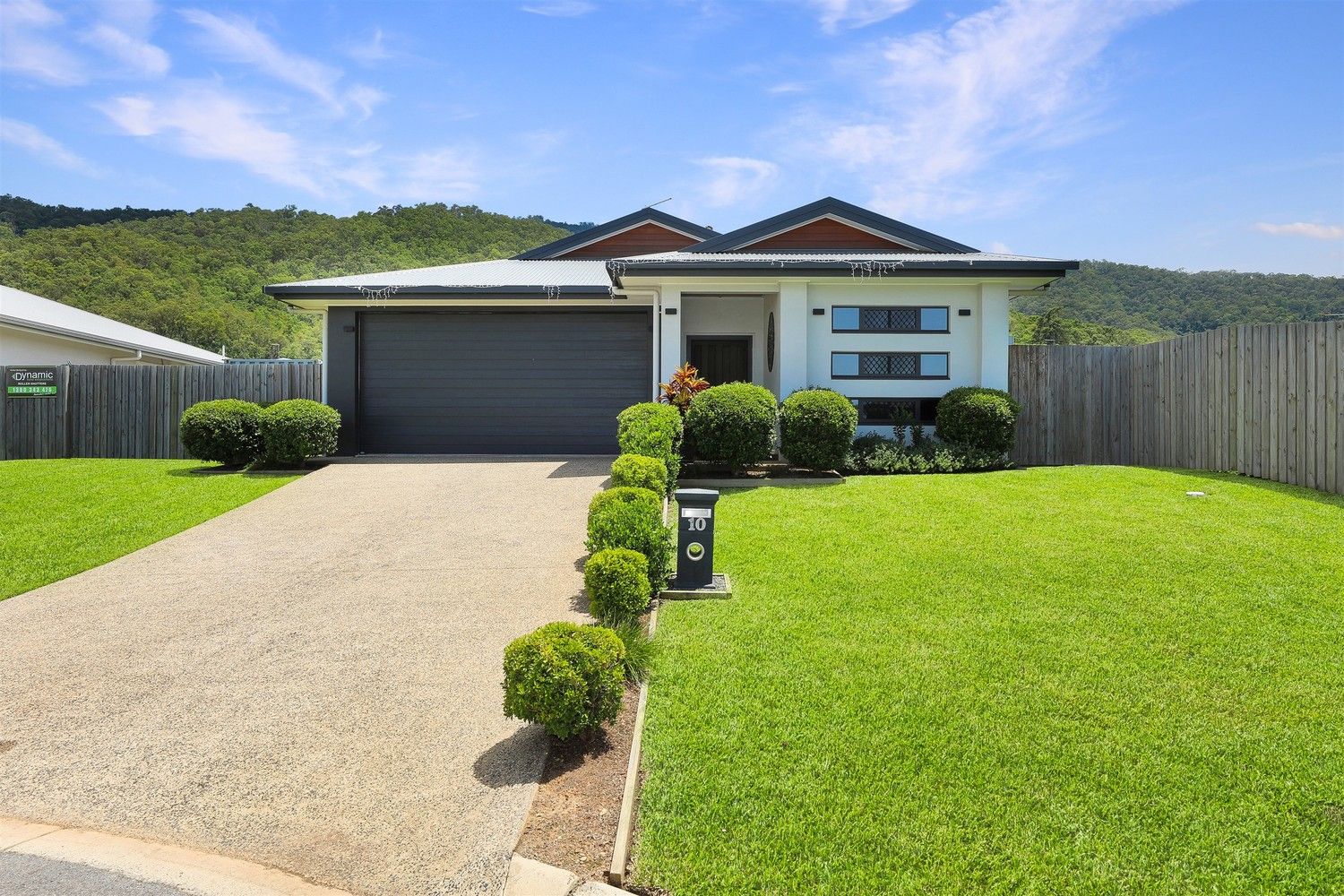 4 bedrooms House in 10 Faithful Close GORDONVALE QLD, 4865