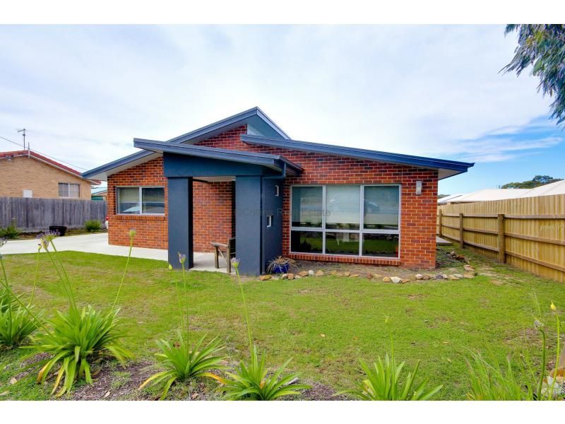 25 Dumbleton Street, HAWLEY BEACH TAS 7307, Image 1