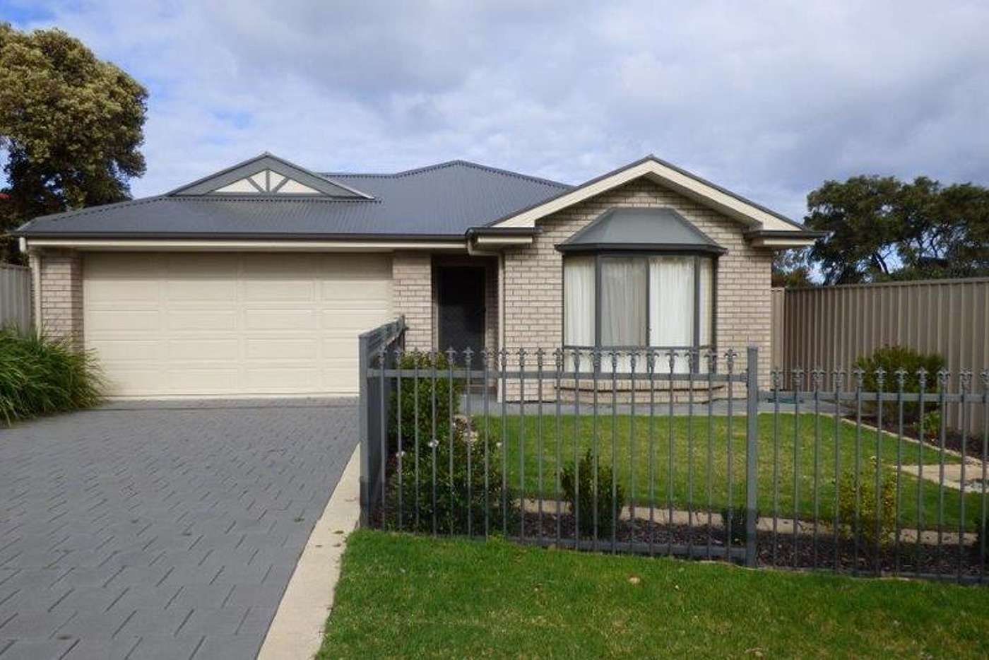 28 DUNDALK AVENUE, Mccracken SA 5211, Image 0