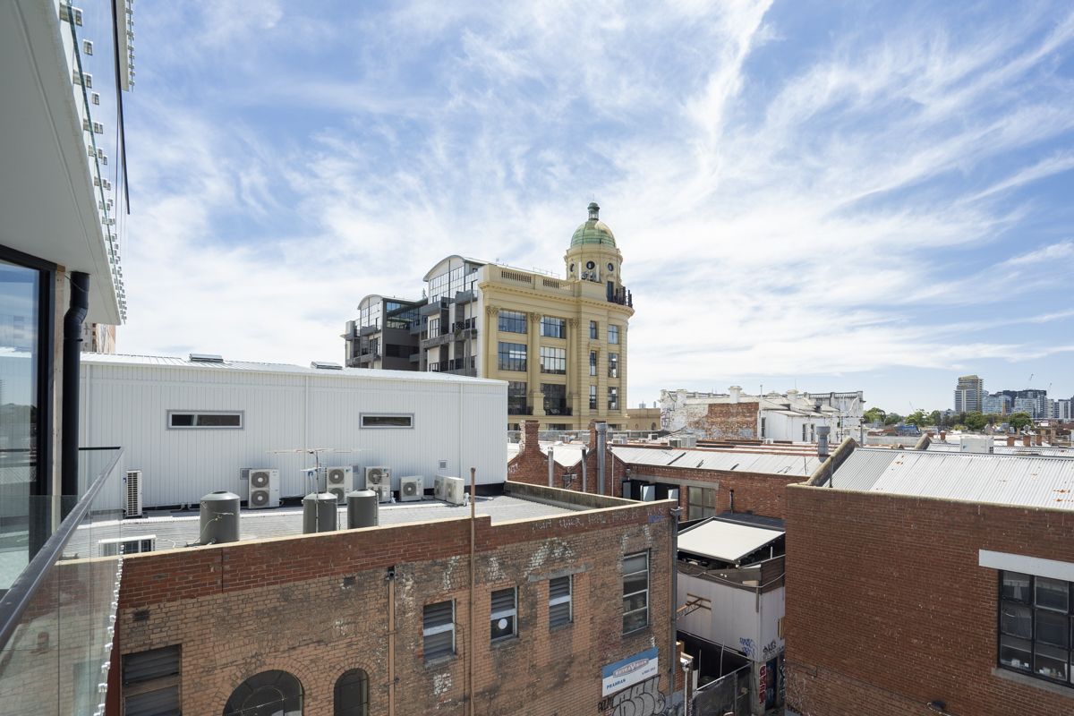 1 bedrooms Apartment / Unit / Flat in 306/7 Carlton Street PRAHRAN VIC, 3181