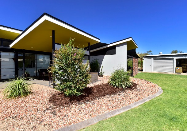 6 Wright Place, Larapinta NT 0875