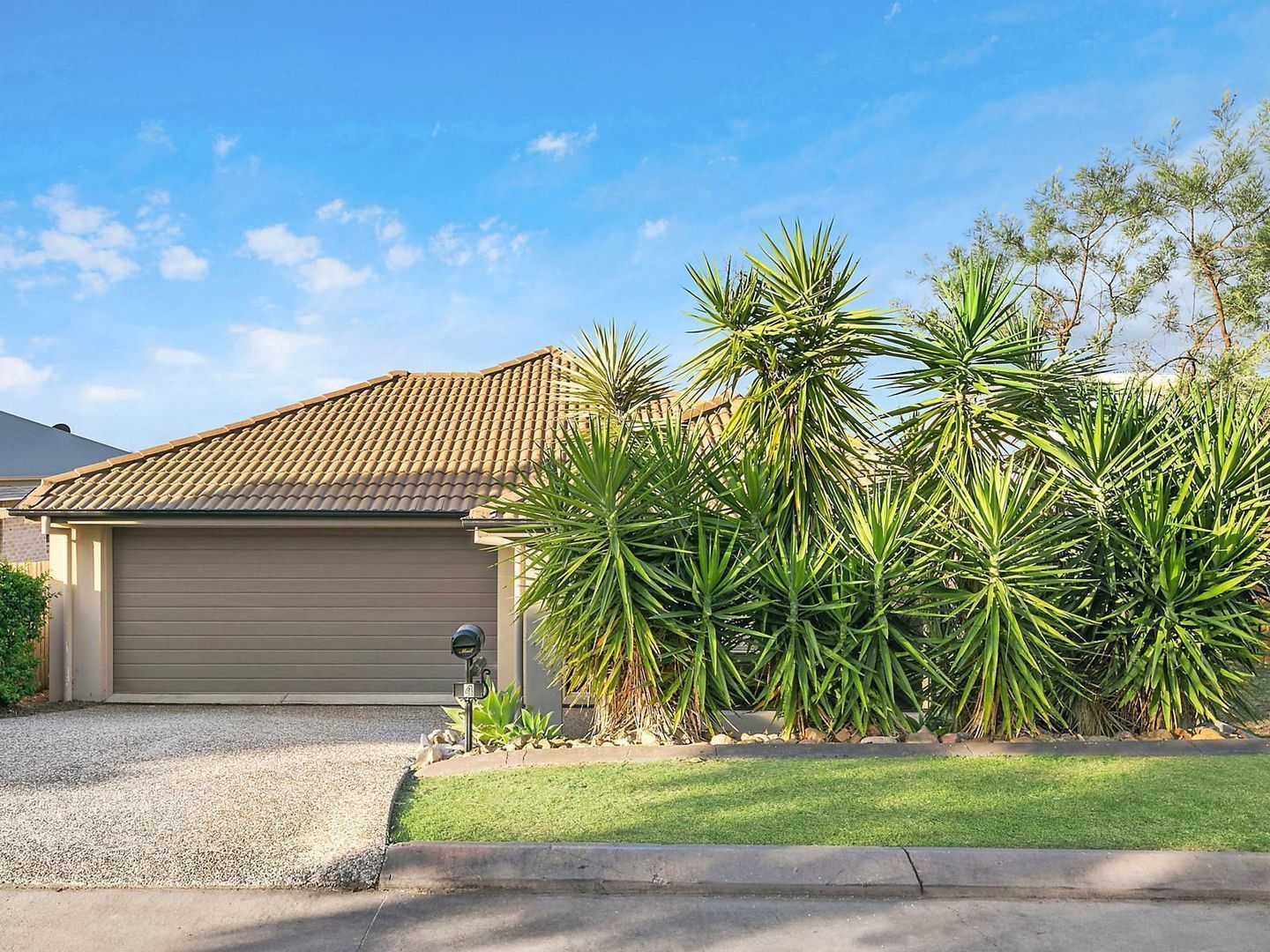 4 Treeview Lane, Springfield Lakes QLD 4300, Image 1