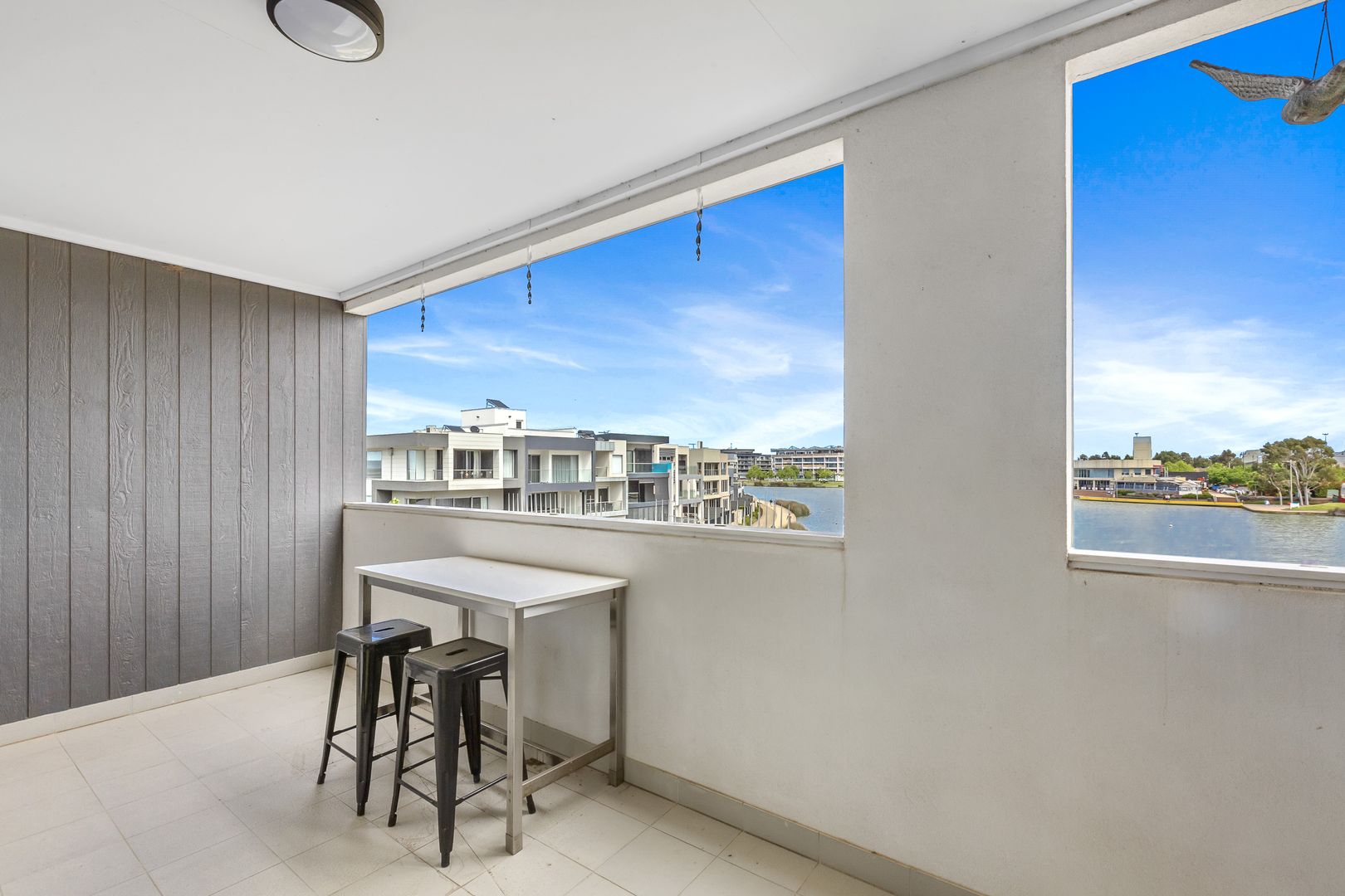 13/76 The Esplanade, Caroline Springs VIC 3023, Image 2