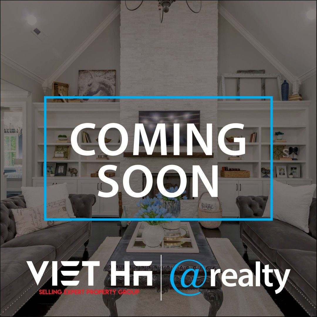 5 bedrooms House in 30 Glendale Road SPRINGVALE VIC, 3171