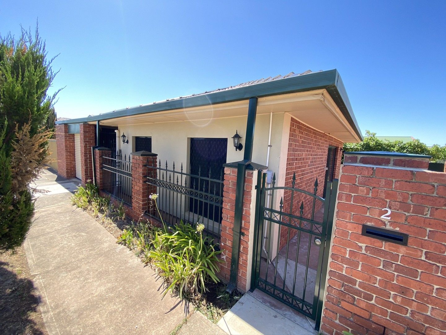 2 bedrooms House in 2 Drake Avenue FLINDERS PARK SA, 5025