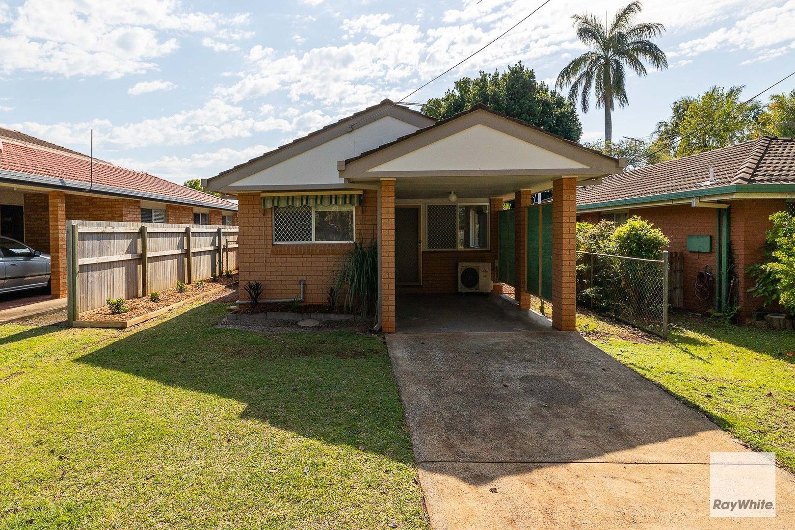 3 bedrooms House in 20 Gladstone Street REDLAND BAY QLD, 4165