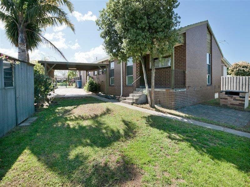 10 Mosig Court, Noble Park North VIC 3174, Image 2