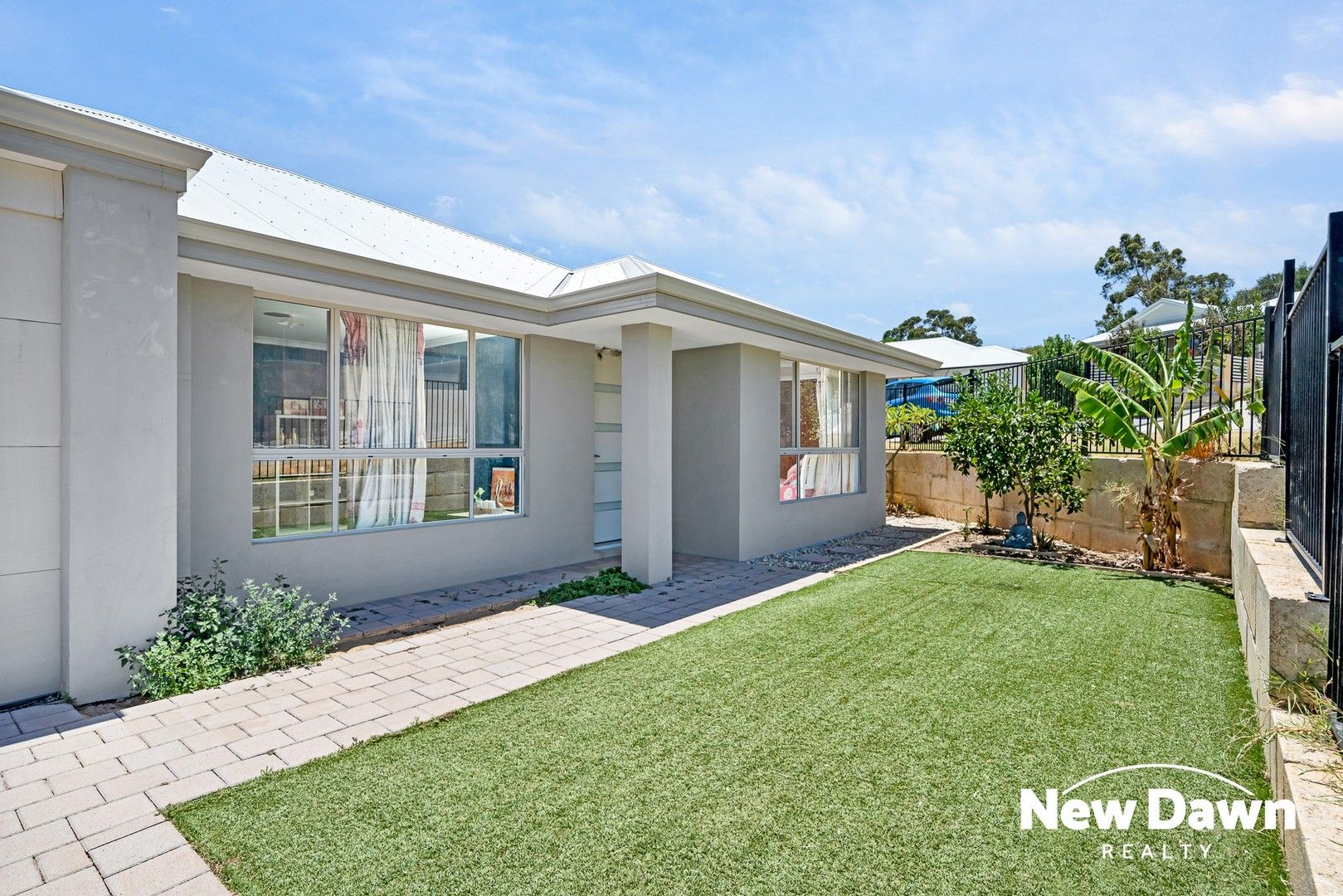 23 Blenheim Place, Swan View WA 6056, Image 0