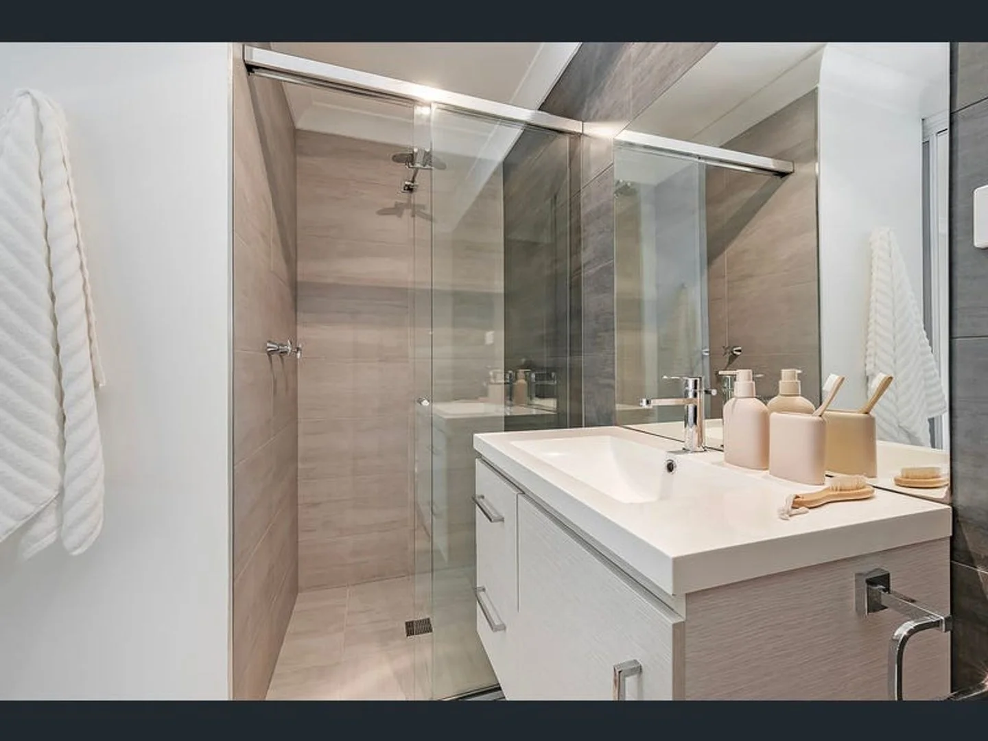 14 Vista Rd, Sunshine NSW 2264