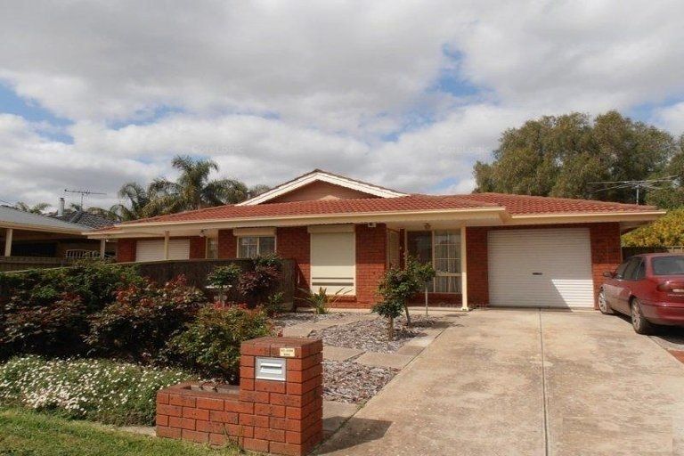 3 bedrooms Semi-Detached in 20 Richards Ave POORAKA SA, 5095