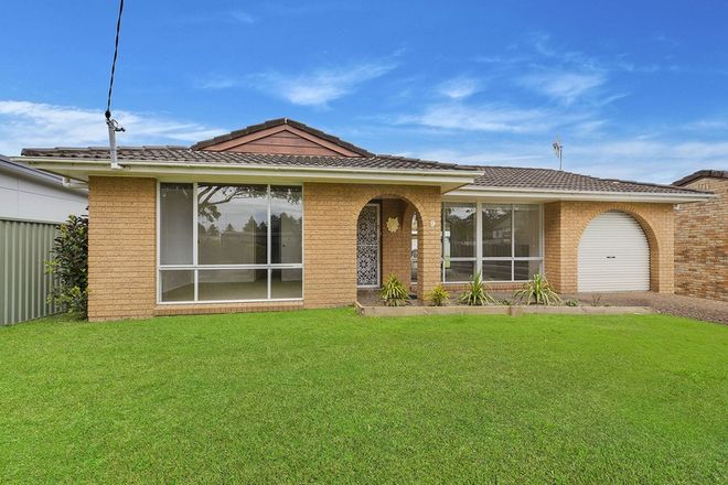 Picture of 9 Bateau Bay Road, BATEAU BAY NSW 2261