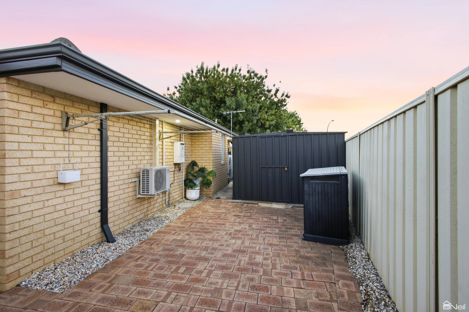 Additional image 29 of 2 Chisholm Circle, Seville Grove WA 6112