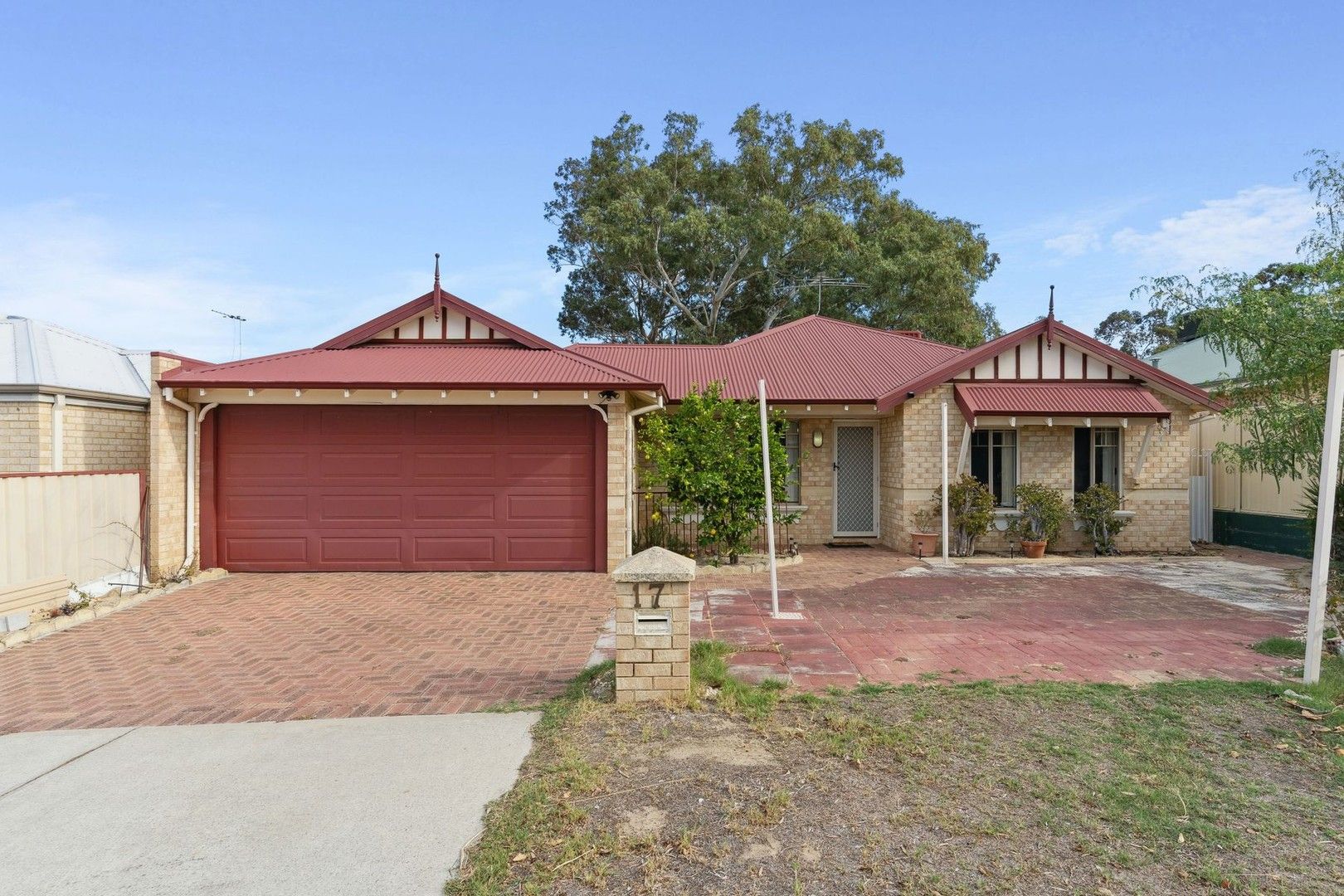 17 Croft Street, Gosnells WA 6110, Image 0