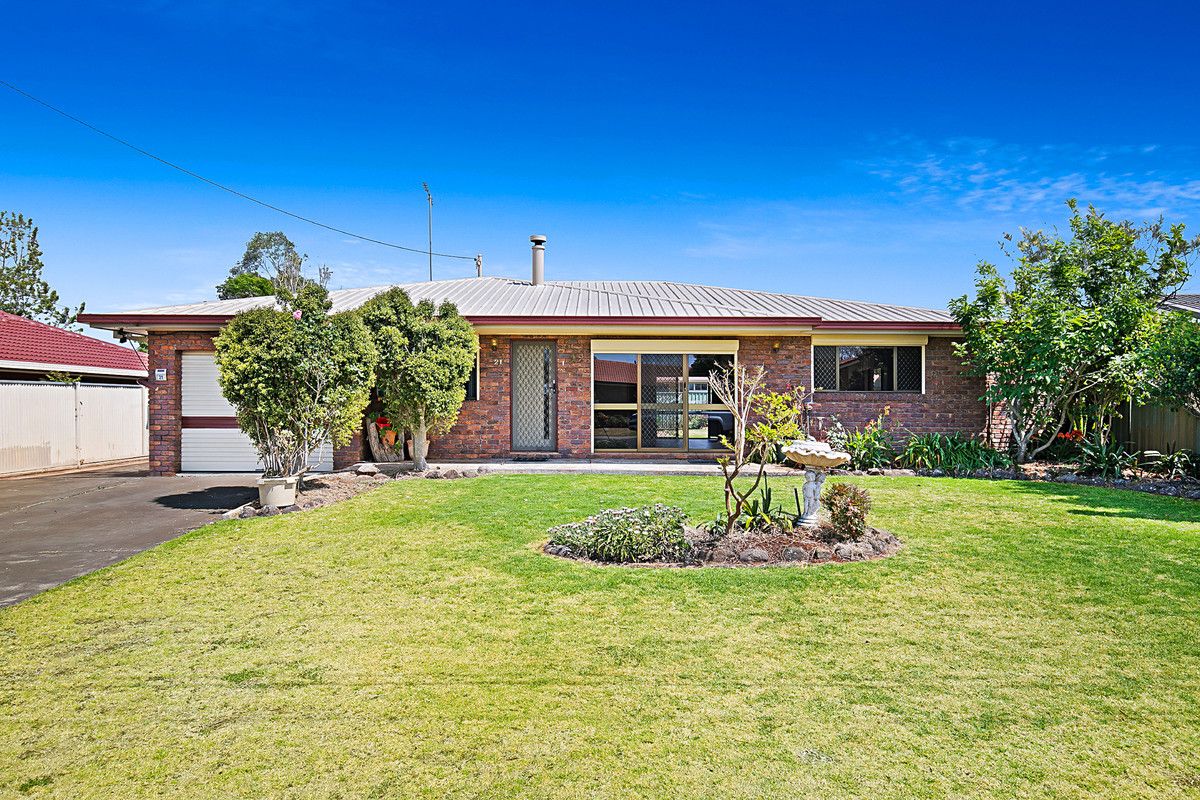 21 Bischof Street, Wilsonton Heights QLD 4350, Image 0