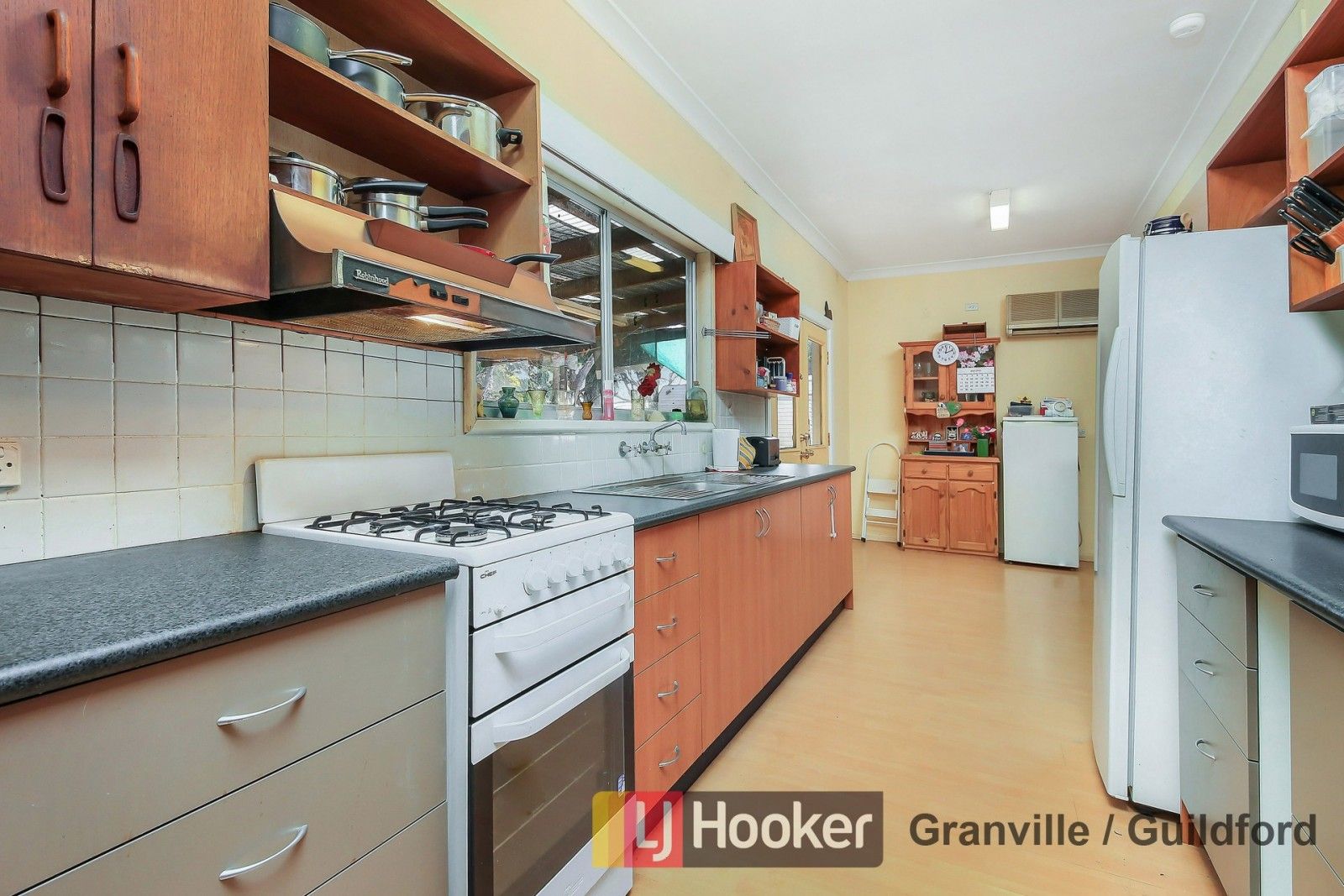 40 Dudley Road, Guildford NSW 2161, Image 2
