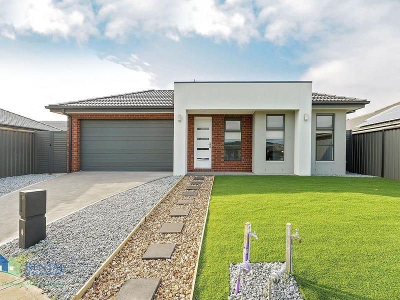 3 bedrooms House in 3 Mondra Terrace WYNDHAM VALE VIC, 3024