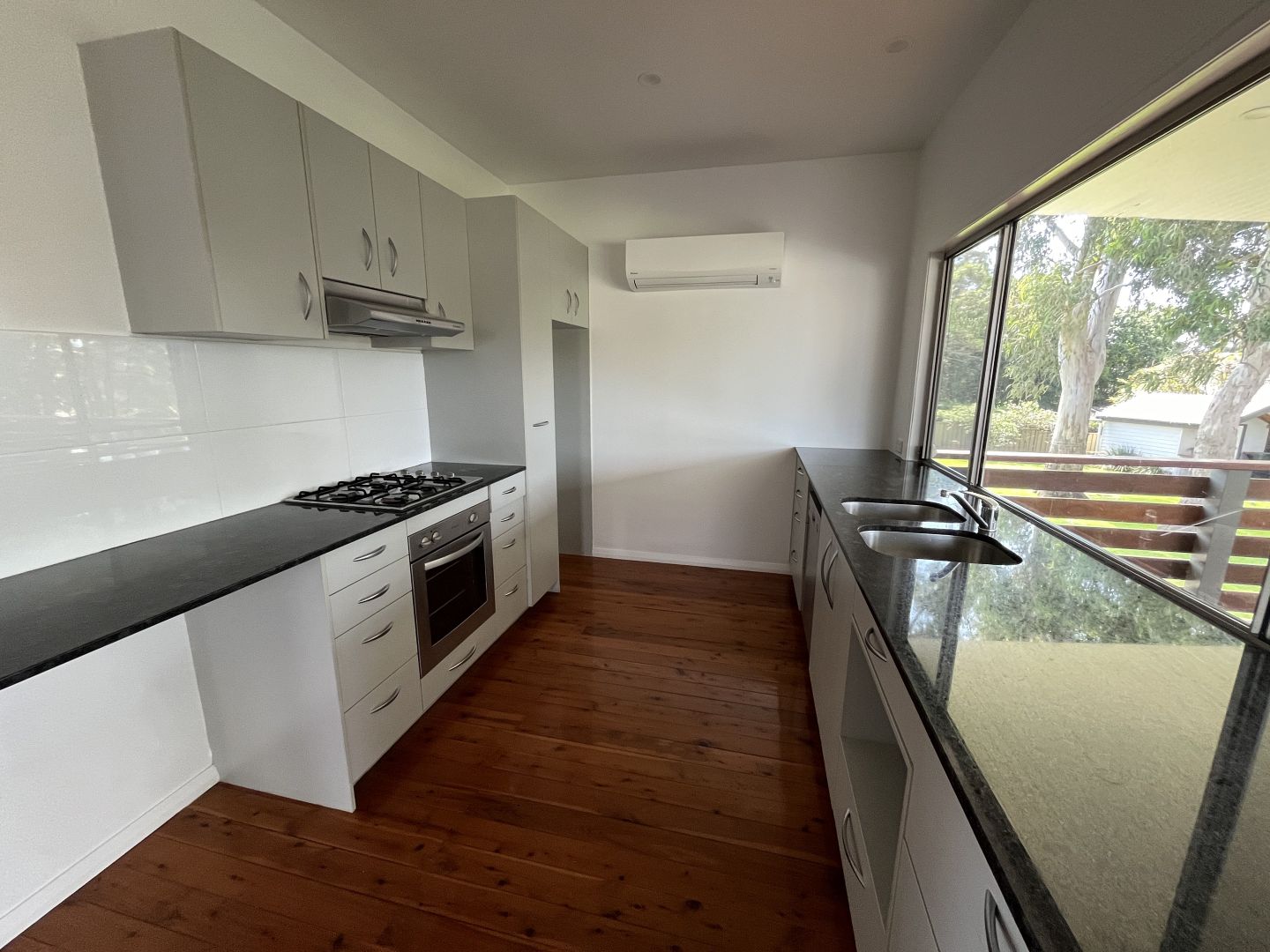 7 Buttaba Road, Brightwaters NSW 2264 House For Rent 520 Domain